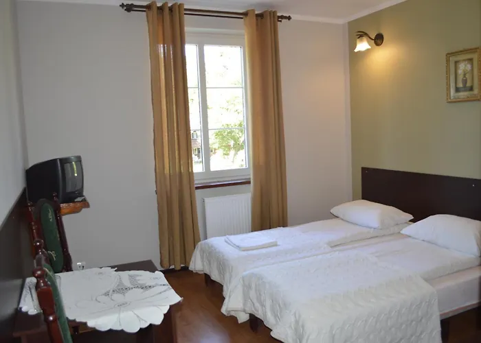 Ksiezycowy Dworek Ii